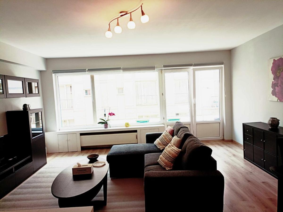בריסל Cozy 2 Bedroom Apartment - Metro Montgomery מראה חיצוני תמונה